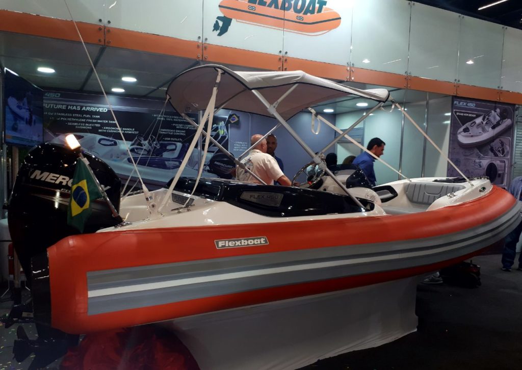 Flex Boat Ride Flexboat apresenta primeira embarcação da linha Premium, o Flex 450, no ...