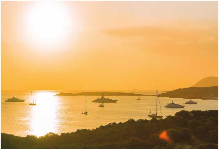 Porto Rotondo abriga uma das melhores marinas do mundo. Saiba mais ...