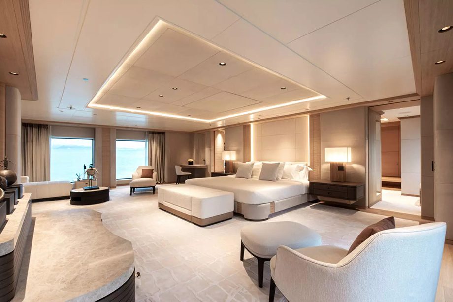 Cabine principal do JAS, de Admiral, apresenta amplitude e luxo